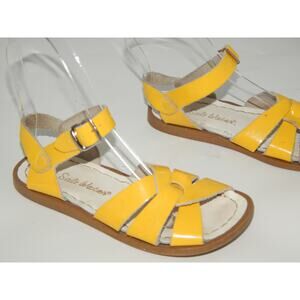 Salt Water Yellow Patent Leather Sandals Girls Youth Size 13